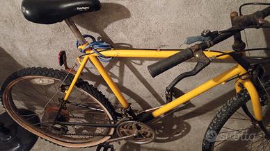 Bici Mountain bike anni 90 misura 24