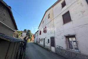 Porzione di casa a Brisighella 5 locali