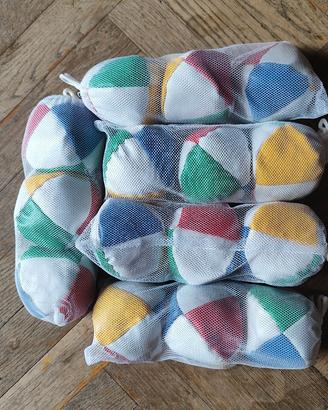 Palline da giocoliere. stock di 15 pezzi. 5 tris