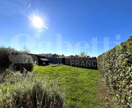 Villa o villino Roma [549cameranoVRG]