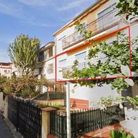 Ampio appartamento al primo piano 200 mt dal mare