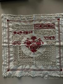 Vintage sampler ricamo rosso e sfilati anni 30