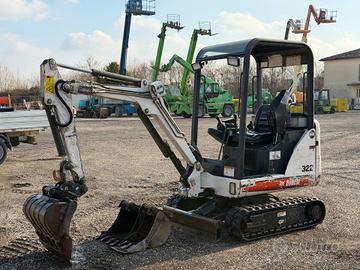 Bobcat 322 g-series