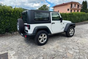 Jeep Wrangler 2.8 CRD DPF Sport Auto ( km original