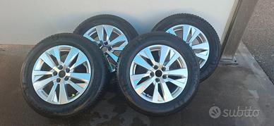 Cerchi in lega+Gomme Michelin Alpin 5 215/65 R17