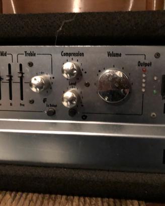 Testata per basso Laney B1