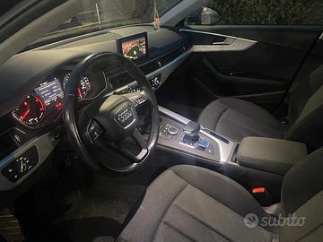 AUDI A4 5ª serie - 2017