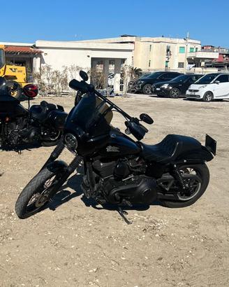 Dyna street bob 1690 FXDB 103