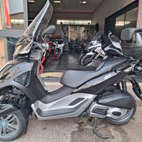 piaggio mp3 300