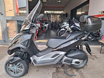 piaggio mp3 300