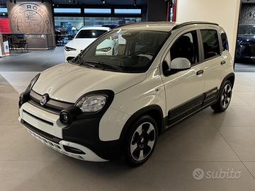 FIAT Panda My25 1.0 70cv Hybrid Pandina
