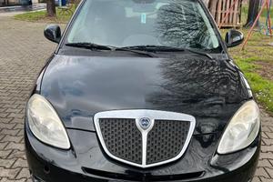 Lancia Ypsilon GPL anno 2009