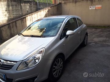 Opel corsa  GPL