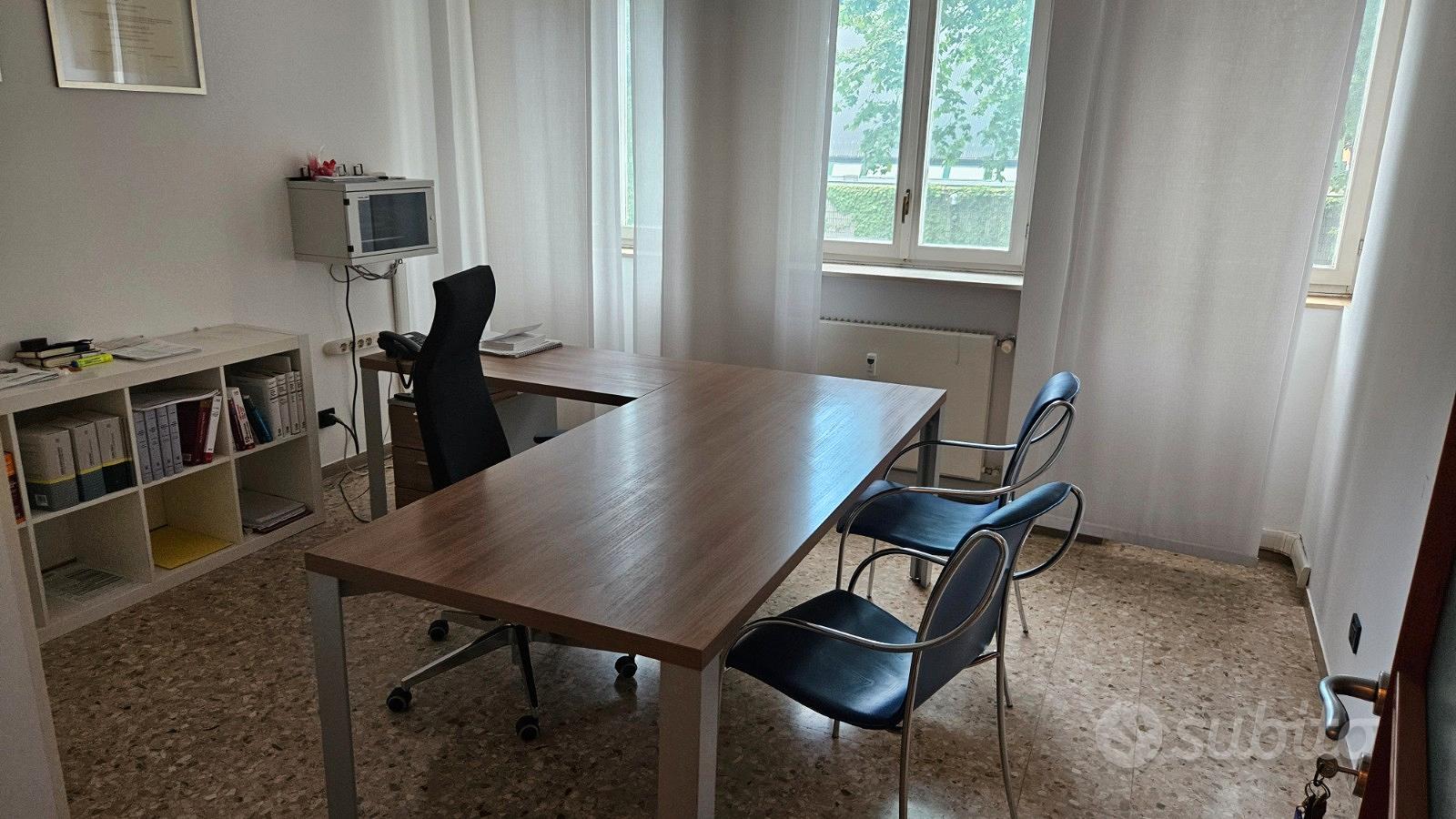 Disponibilità stanze arredate uso ufficio a Udine