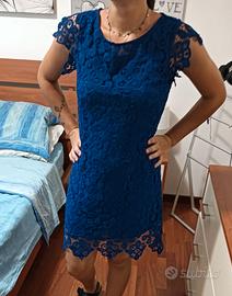 Vestito blu da donna