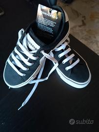  Scarpe Converse 