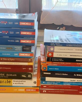 Libri Scolastici Nuovi(1°2°3° superiore)