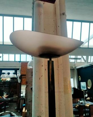 Lampada Artemide da terra