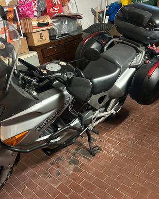 Moto turismo
