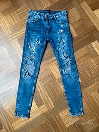 Jeans skinny Zara con strappi