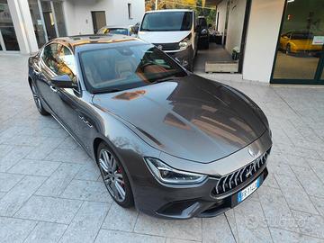 MASERATI Ghibli V6 Diesel Gransport 250cv