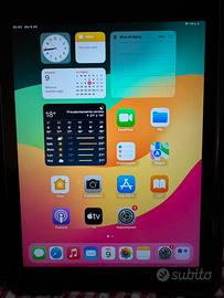 iPad + Apple Pencil + Tastiera Logitech