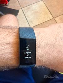 Fitbit charge 4