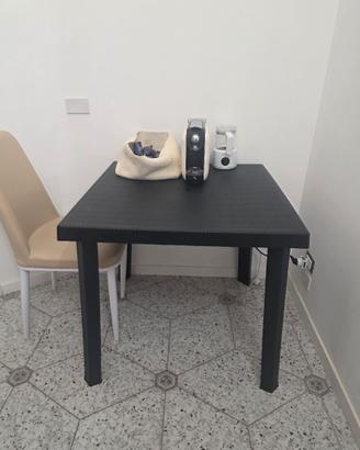 Tavolo 80x80 cm come nuovo