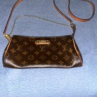 POCHETTE EVA