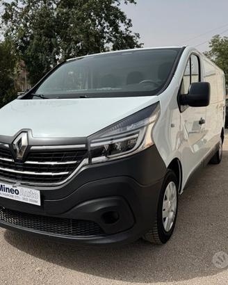 Renault Trafic 2.0 dCi 120CV Furgone anno 2020 SOL