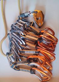 Imbrago, Gri-gri e 13 rinvii