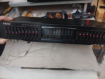 equalizzatore TEAC EQ220