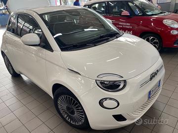 Fiat 500 (2020-->) - 2023