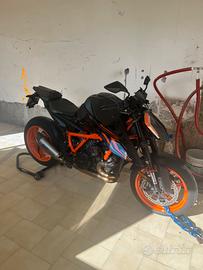 Ktm 1290 super duke r 2022 (3.0)