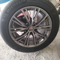 Cerchi Stelvio con gomme Michelin 235/60 