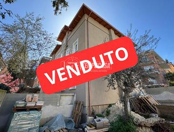 TRILOCALE DI NUOVA COSTRUZIONE CON DOPPIO GIARDINO