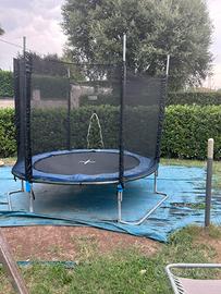Trampolino salta salta