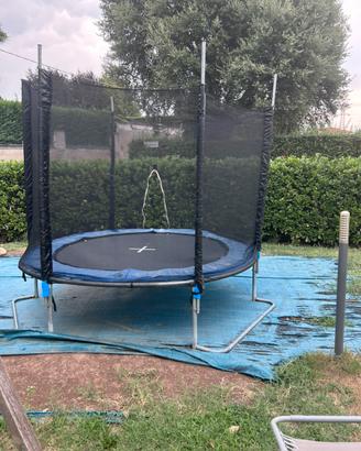 Trampolino salta salta