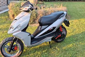 SCOOTER 50CC PHANTOM F12R