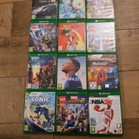 Xbox One S più 12 Giochi FC24 incluso