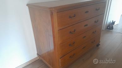 comó  in legno fatto a mano 