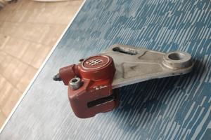 Pinza freno posteriore per HM 50