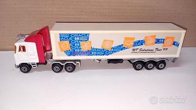 Modellino camion Majorette