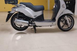 scooter Kymco 250