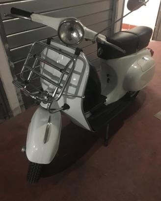 Vespa 125 primavera