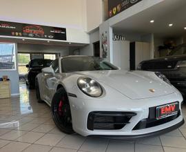 Porsche 911 Carrera 4 GTS
