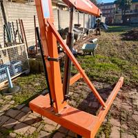 Gru idraulica a carrello