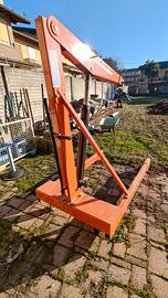 Gru idraulica a carrello