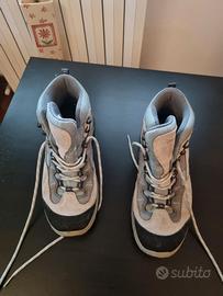 Scarponi da trekking impermeabili Quechua