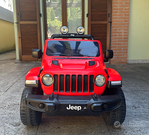 Jeep Wrangler Rubicon elettrica per bambini